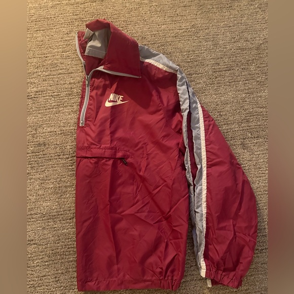 NIKE Vintage 80s pullover windbreaker (large)!!